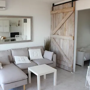 Apartamento Beautiful In Front Of Beach, Pool, View, Rosas